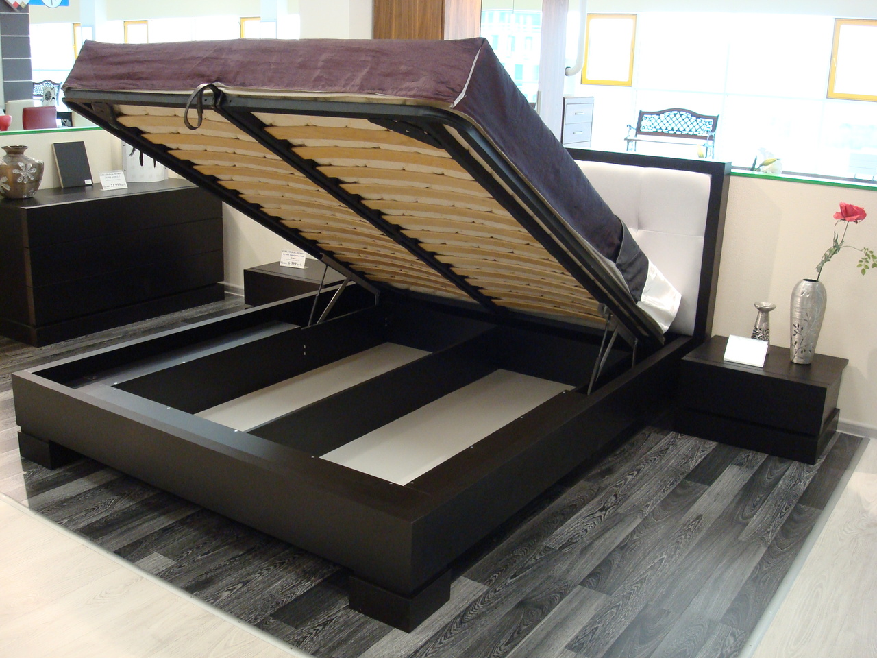 Ящик для постельных принадлежностей с подъёмным механизмом(1800x2000)